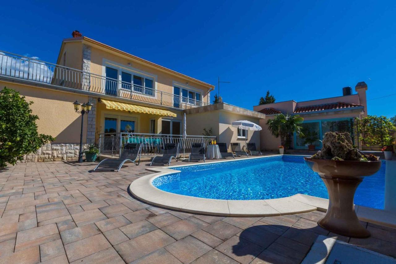 Holiday Home In Jadranovo 39278 Kültér fotó