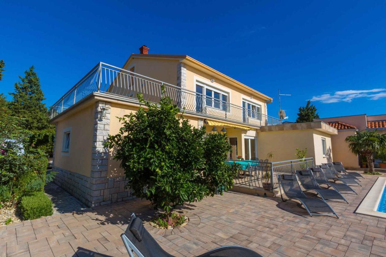 Holiday Home In Jadranovo 39278 Kültér fotó