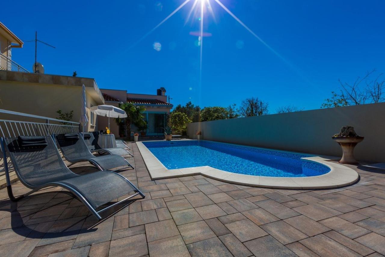 Holiday Home In Jadranovo 39278 Kültér fotó